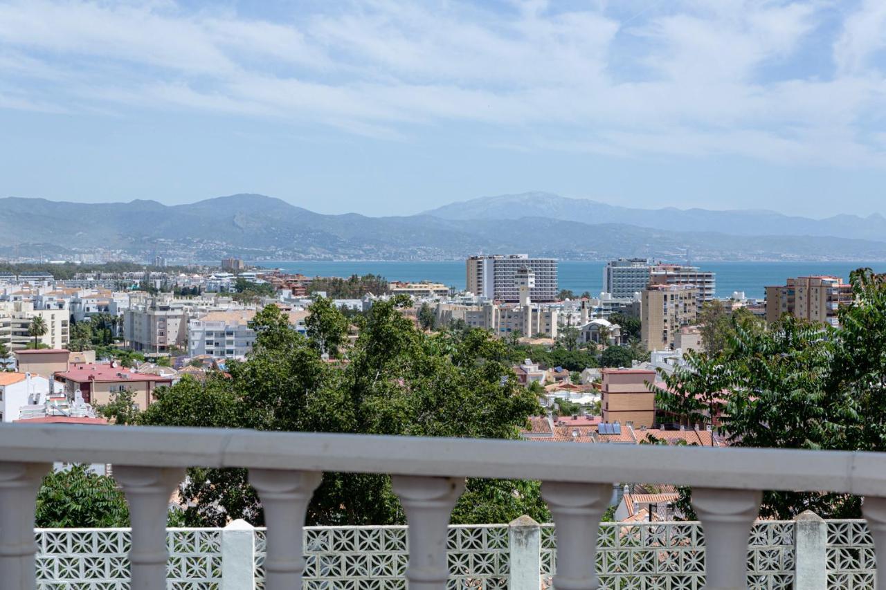 Monko Villa Mieres トレモリノス エクステリア 写真