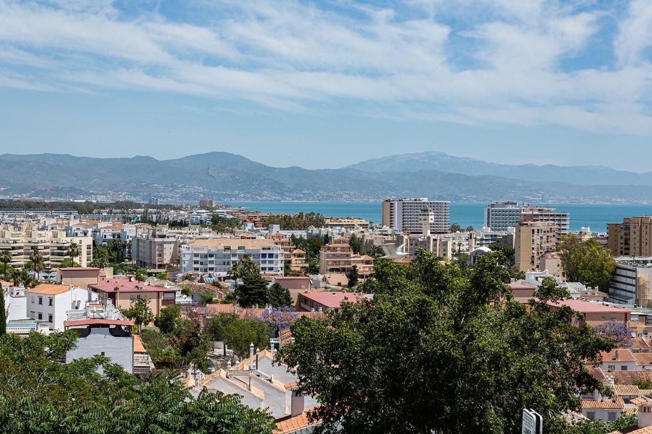 Monko Villa Mieres トレモリノス エクステリア 写真